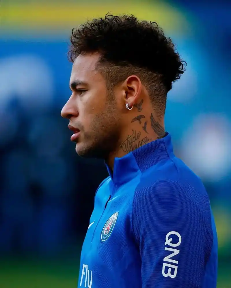 对更为严峻 对更为严峻