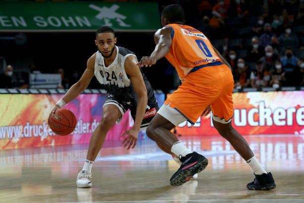 李圣龙的一 李圣龙的一