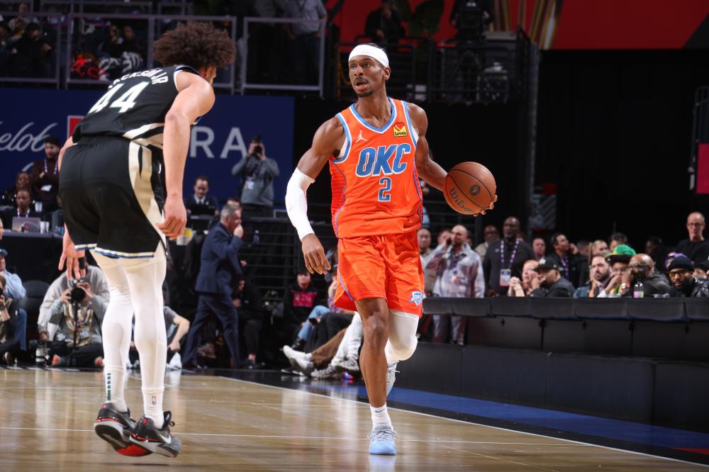 绿茵场上展 绿茵场上展